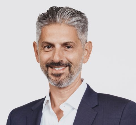 Neal Tubi Headshot